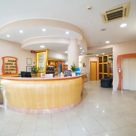 Vannucci Hotel 3*