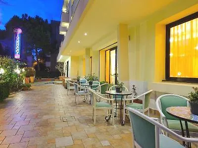Hotel Vannucci 3*