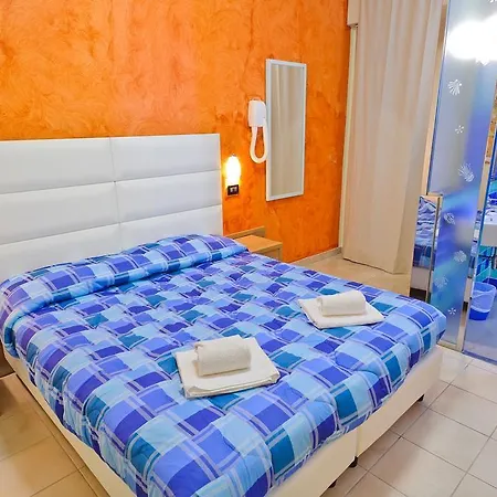 Vannucci Hotel 3*