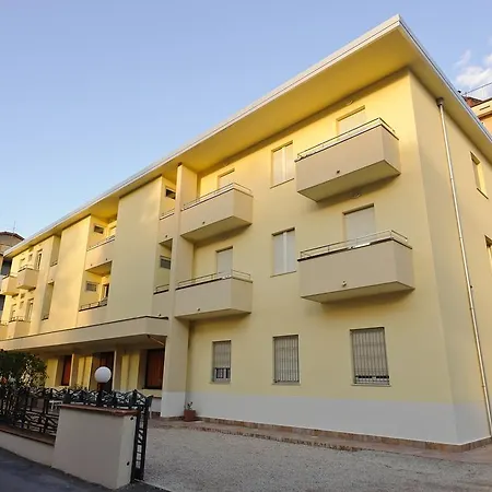 Otel Vannucci 3*